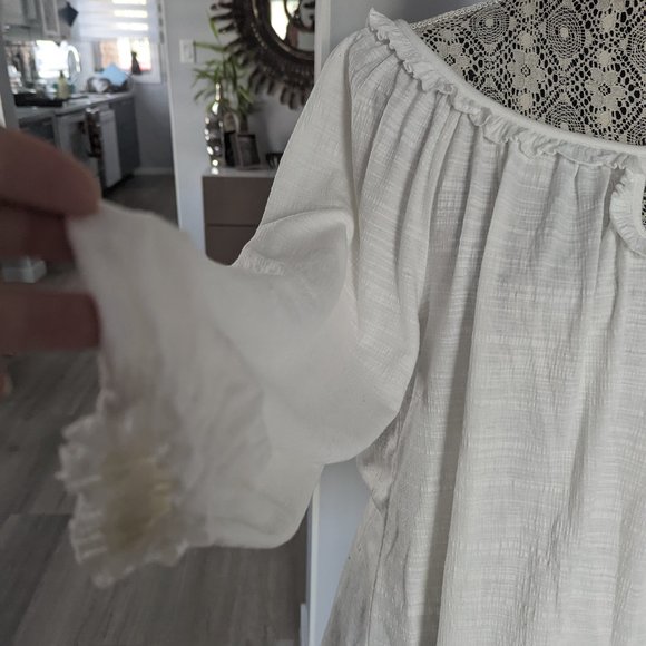 Max Studio white blouse - Picture 2 of 7